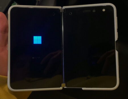 windows 11 running on Microsoft Surface Duo